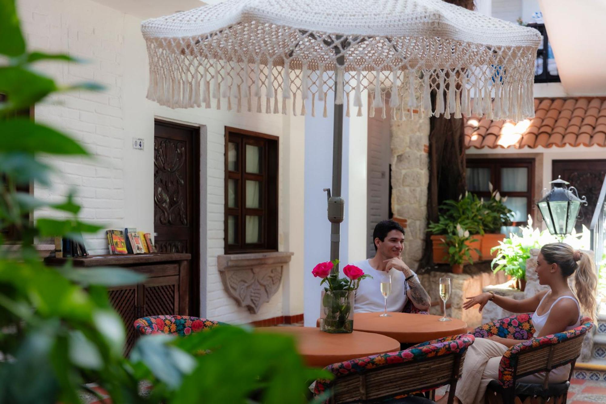 Casa Dona Susana (Adults Only) Puerto Vallarta Dış mekan fotoğraf