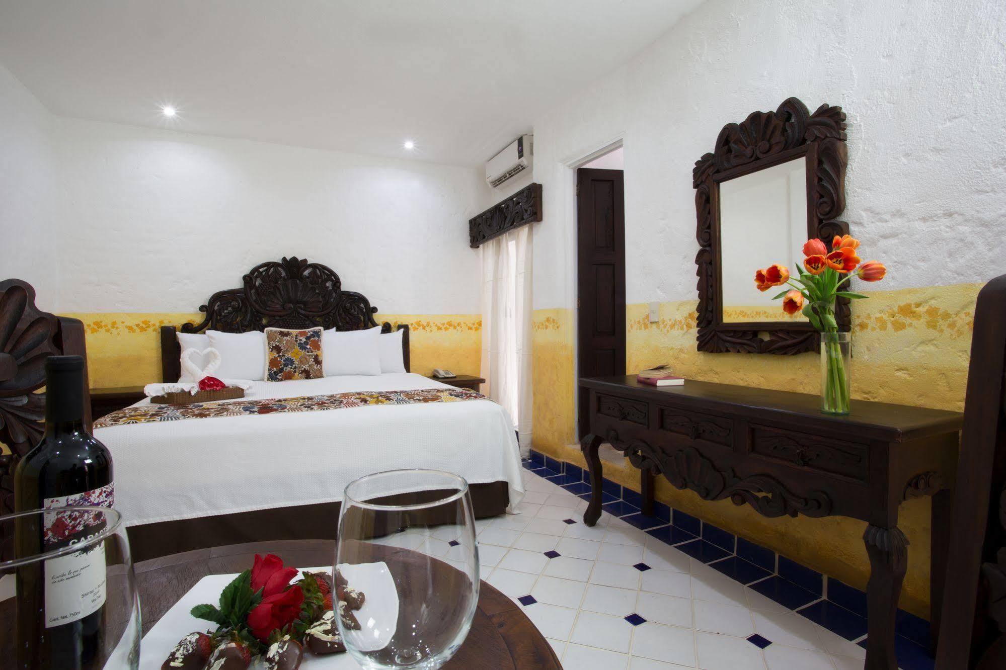 Casa Dona Susana (Adults Only) Puerto Vallarta Dış mekan fotoğraf